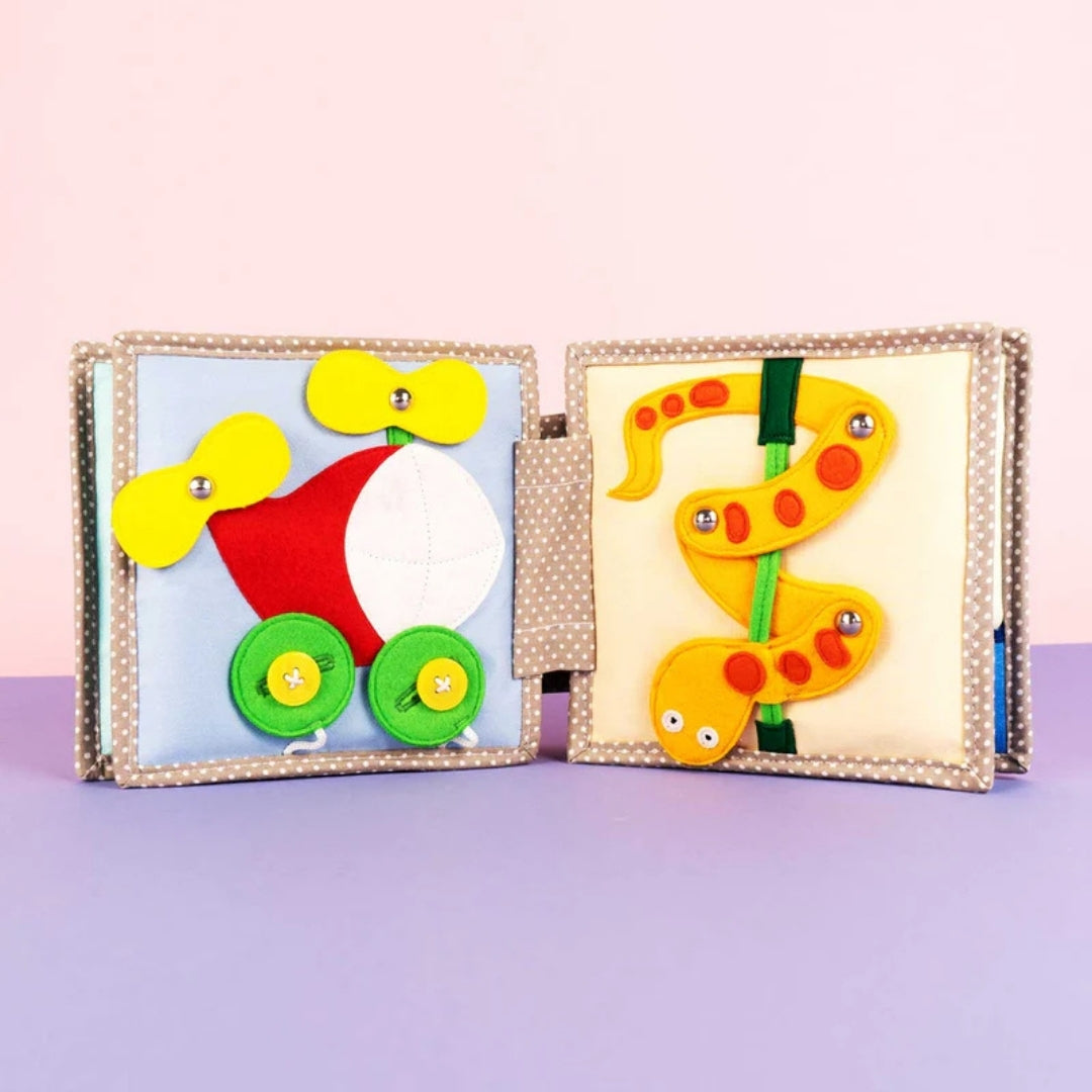 Peek-a-Boo - 6 Pages Mini Quiet Book 